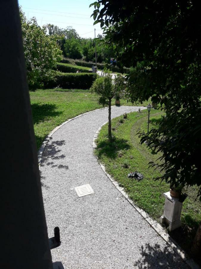 Tenuta Crescentini-Vallemura ,Appartamenti Con Entrata Indipendente San Donà di Piave Exterior foto